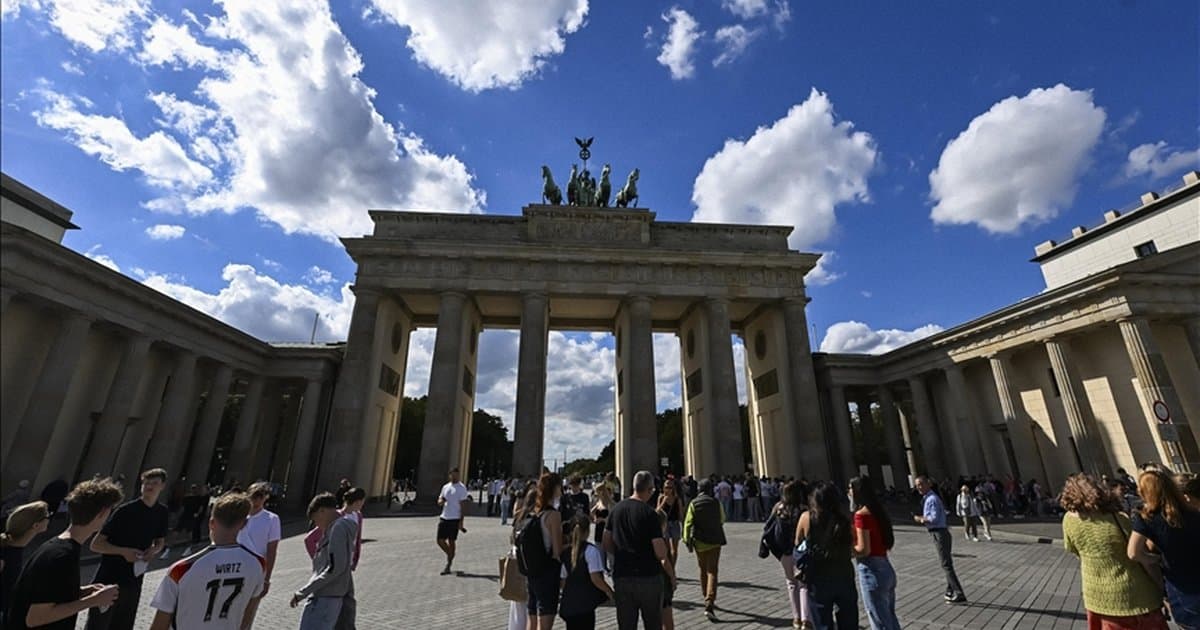 AB ülkelerinden Almanya'ya gelenler ayrımcılığa maruz kalıyor