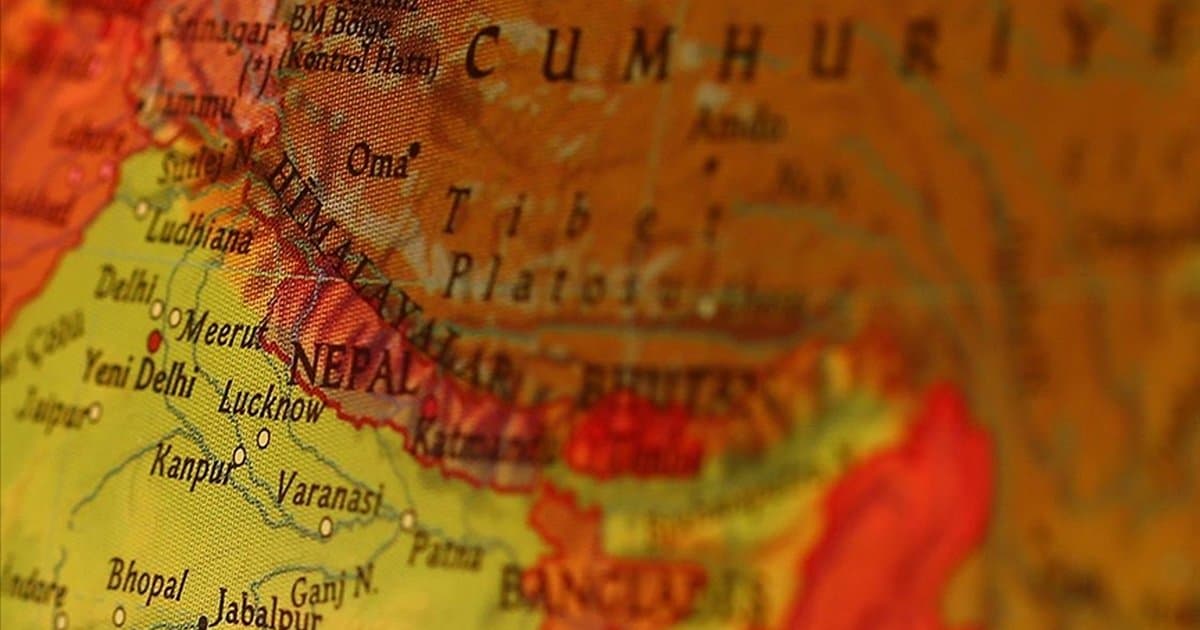 Nepal'de gençleşen partiler ile geleneksel siyaset yarışacak