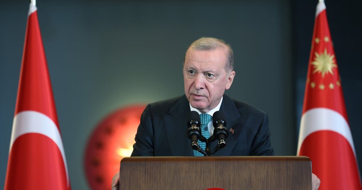 Erdoğan: İran'dan ateşlenen füze düşürüldü, gerekli uyarıları yaptık