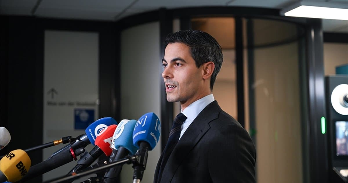 Hollanda Başbakanı'ndan İran'a yönelik saldırılar hakkında açıklama