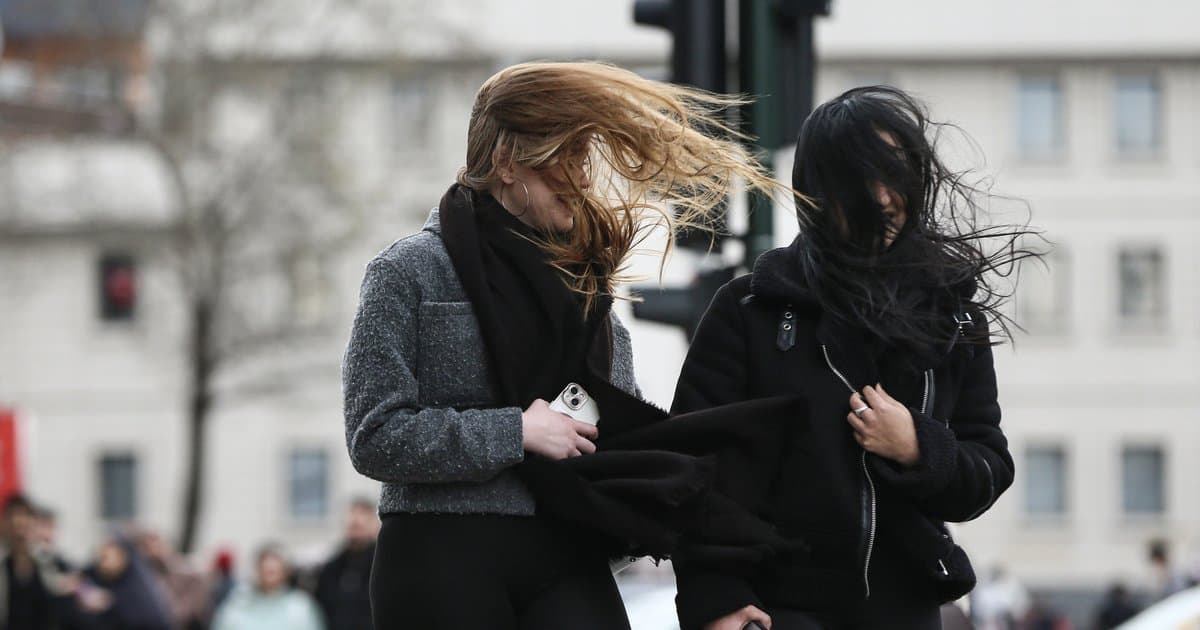 İstanbul'da Poyraz Uyarısı: Sıcaklıklar Düşüyor