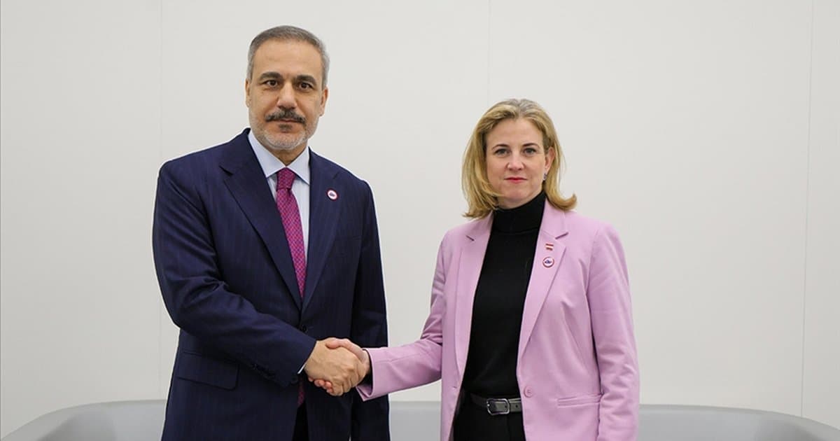 Dışişleri Bakanı Fidan, Meinl-Reisinger ile görüştü