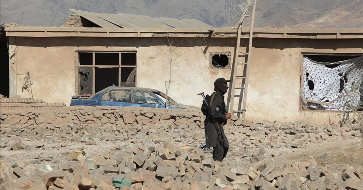 Afganistan Pakistan askerlerinin öldüğünü açıkladı