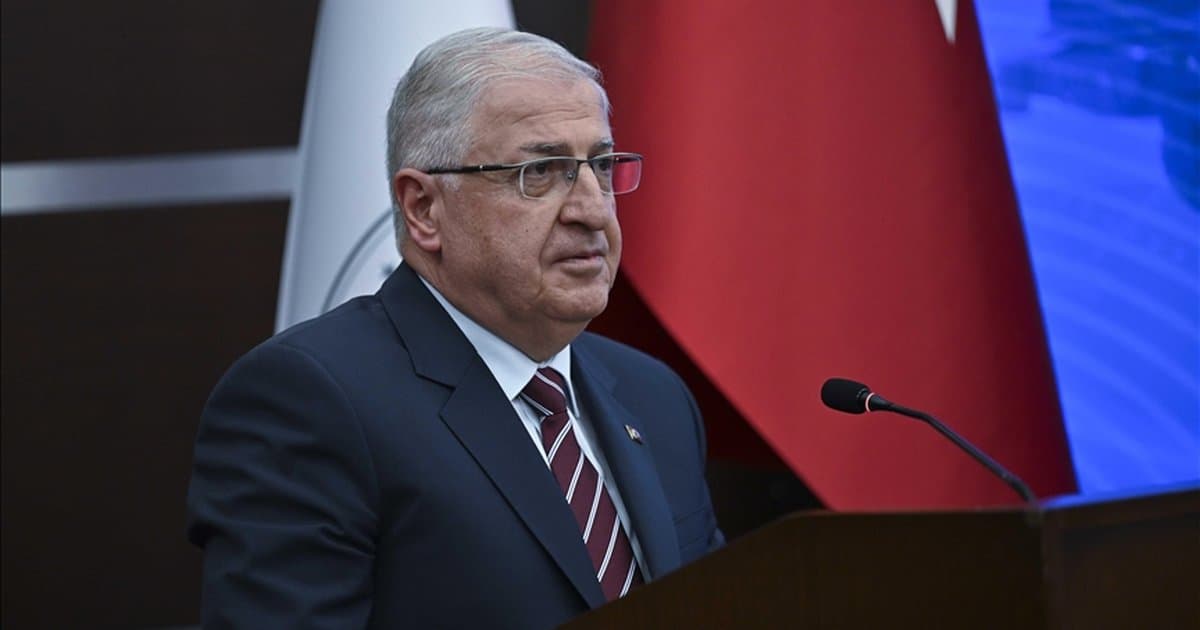 Milli Savunma Bakanı Güler İngiltere'ye gidiyor