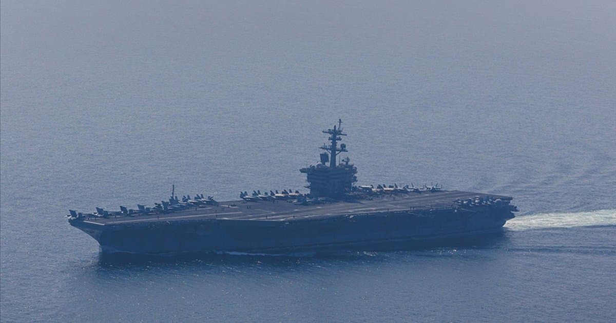 İran, ABD'nin Lincoln gemisini füze menziline girdiğinde hedef alacak
