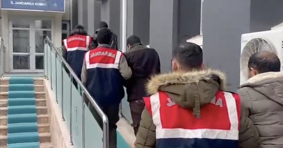 DEAŞ'a yönelik 24 ilde operasyon: 88 şüpheli yakalandı