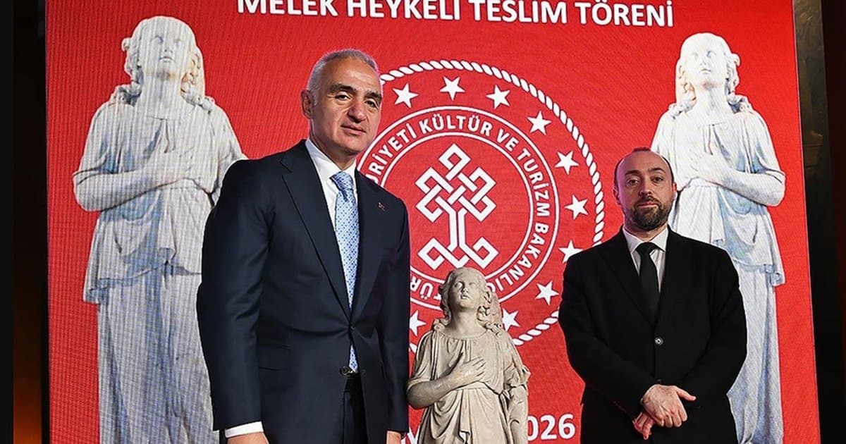 Bakan Ersoy'dan Melek Heykeli Adımı