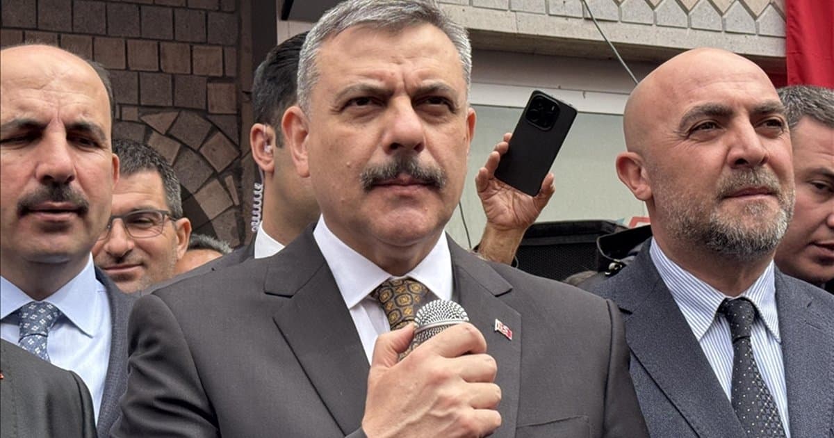 İçişleri Bakanı Çiftçi, Konya'da ziyaretlerde bulundu