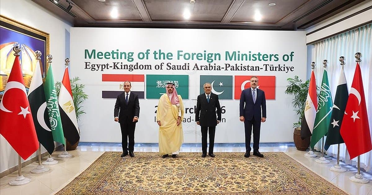 Bakan Fidan, İslamabad'da Dışişleri Bakanları Toplantısı'na katıldı