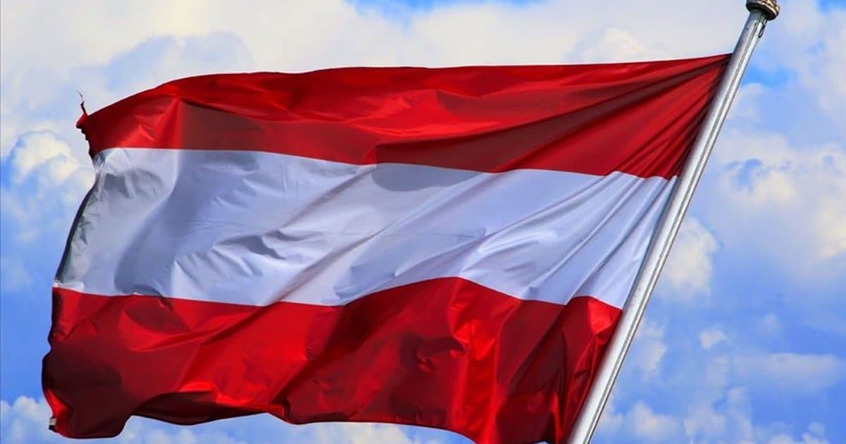 Avusturya, ABD'nin askeri uçuşlarına izin vermedi