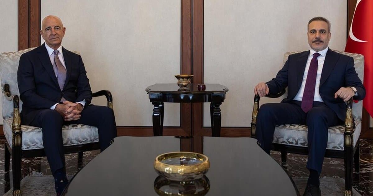 Dışişleri Bakanı Fidan, ABD Büyükelçisi Barrack'ı kabul etti