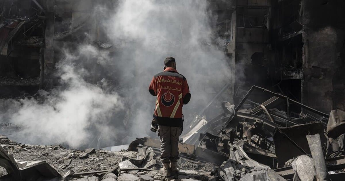 Lübnan hükümeti orduya Beyrut'ta kontrolü güçlendirme talimatı verdi