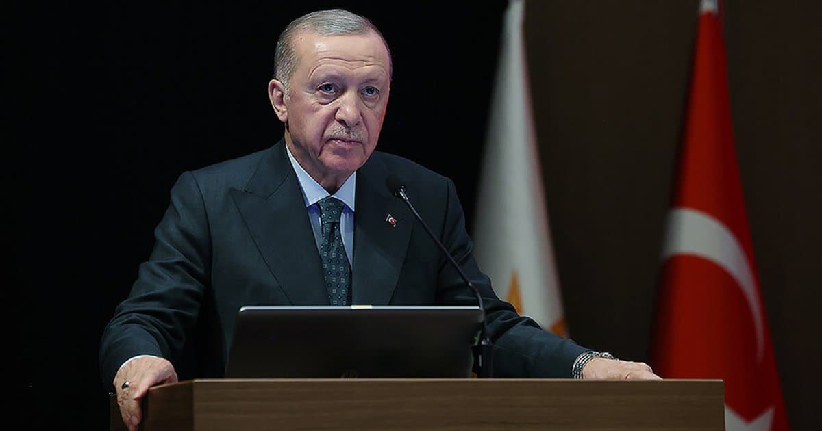 AK Parti MKYK Toplantısı Cumhurbaşkanı Erdoğan başkanlığında başladı