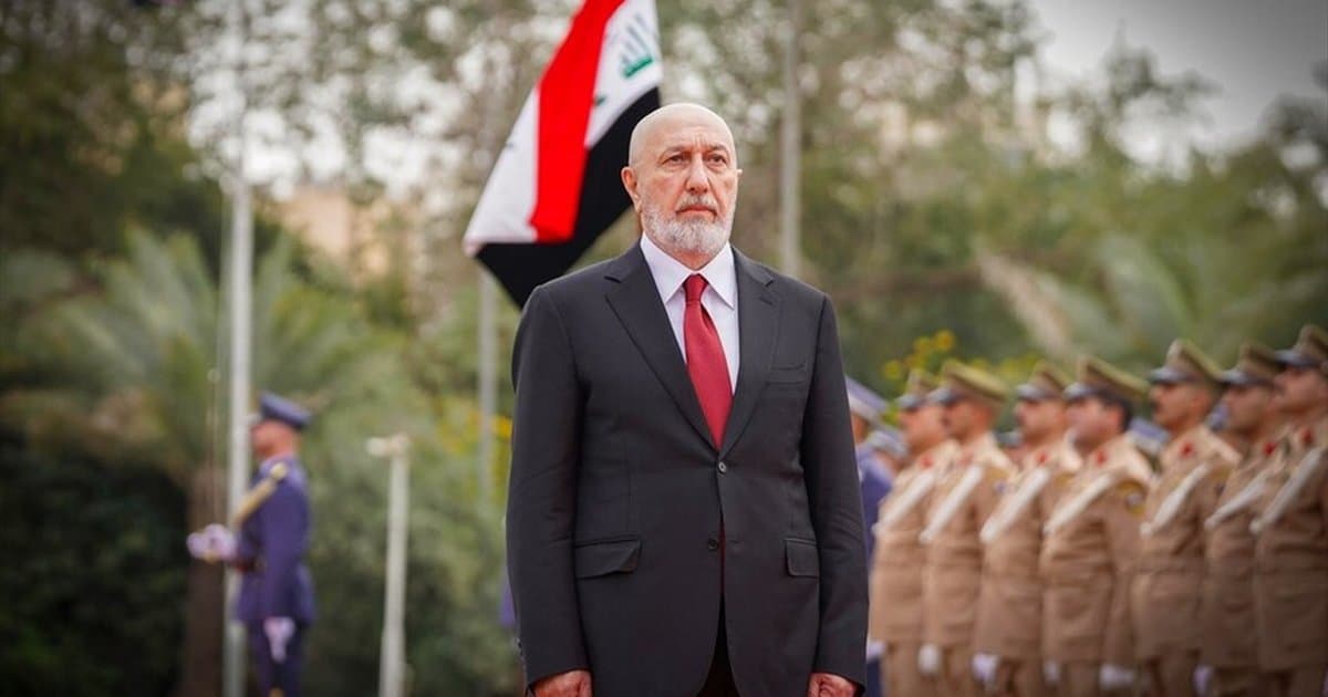 Irak'ın yeni Cumhurbaşkanı Amedi görevini devraldı