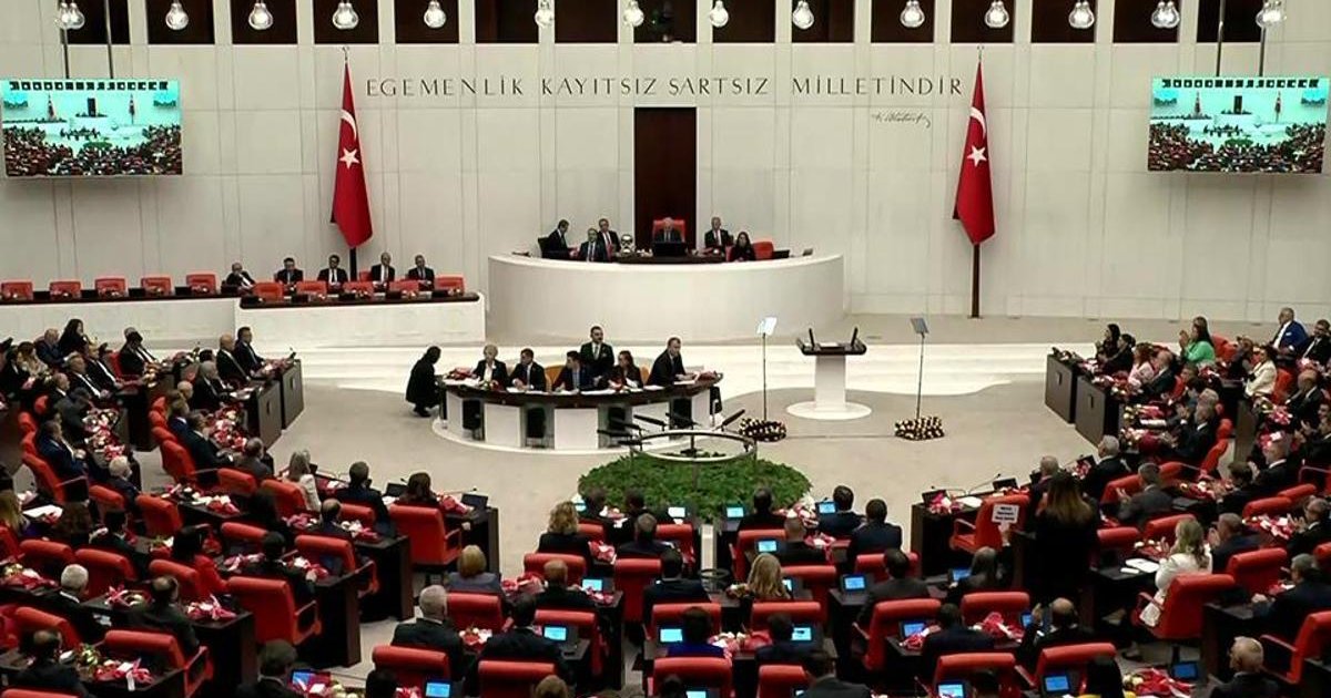 TBMM'ye ilginç dilekçeler: Düğünlerden sigara yasağına