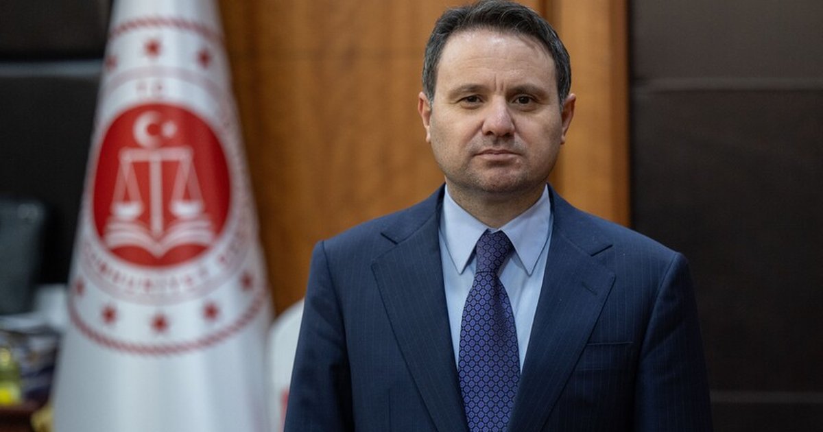 Bakan Gürlek'ten delegenin iradesine saygı açıklaması