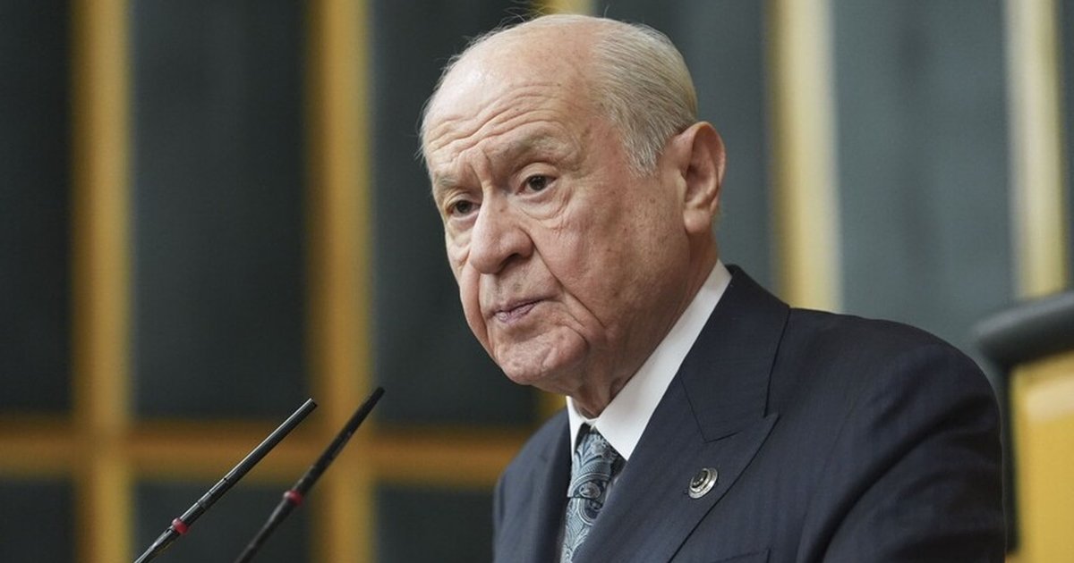 Bahçeli'den CHP'ye çağrı: Türkiye'ye hizmet eden CHP