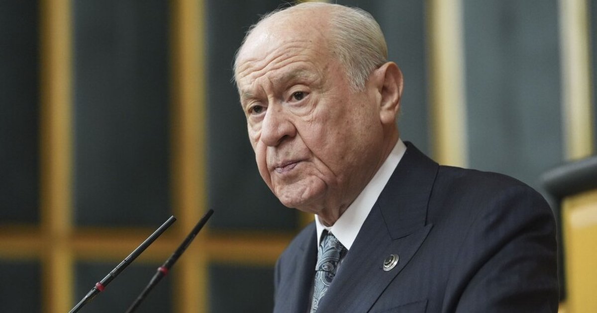 Bahçeli'den CHP'ye arınma çağrısı