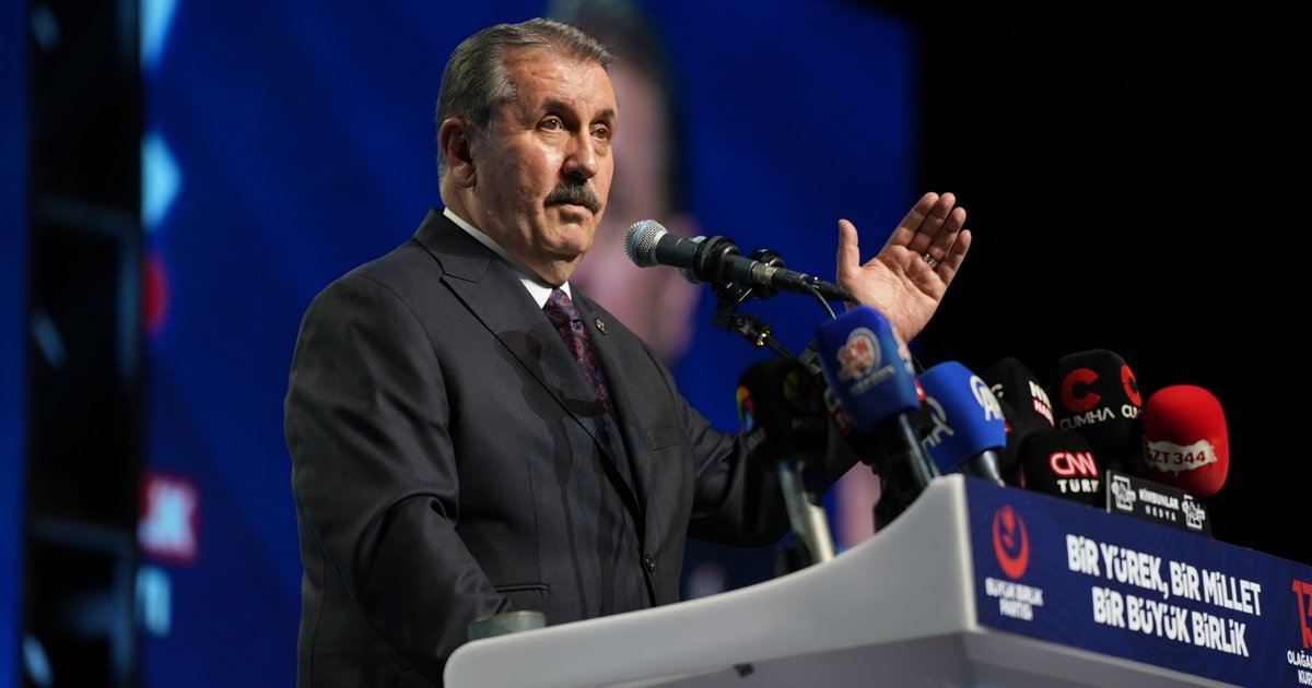 Destici, BBP Genel Başkanlığı'na yeniden seçildi