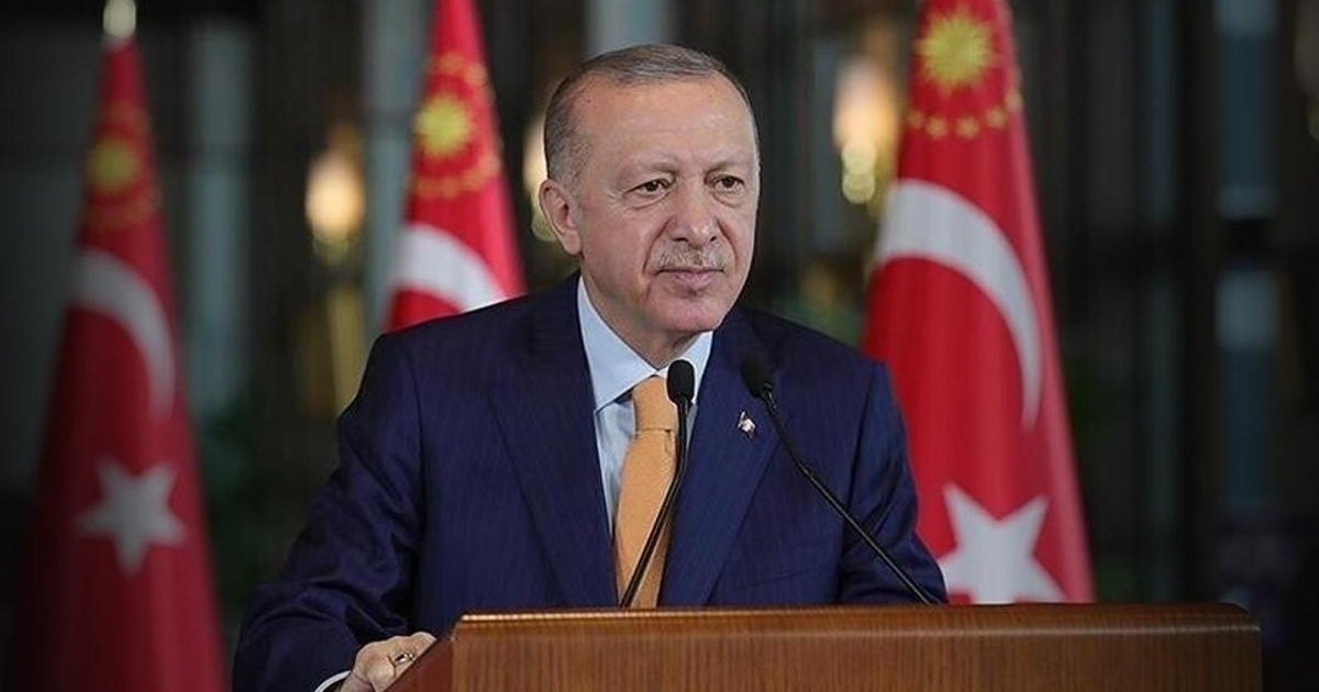 Cumhurbaşkanı Erdoğan'dan Aziz Yıldırım'a tebrik