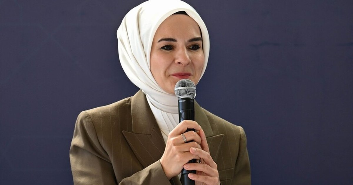 Bakan Göktaş: Şehit aileleri ve gaziler yanımızda
