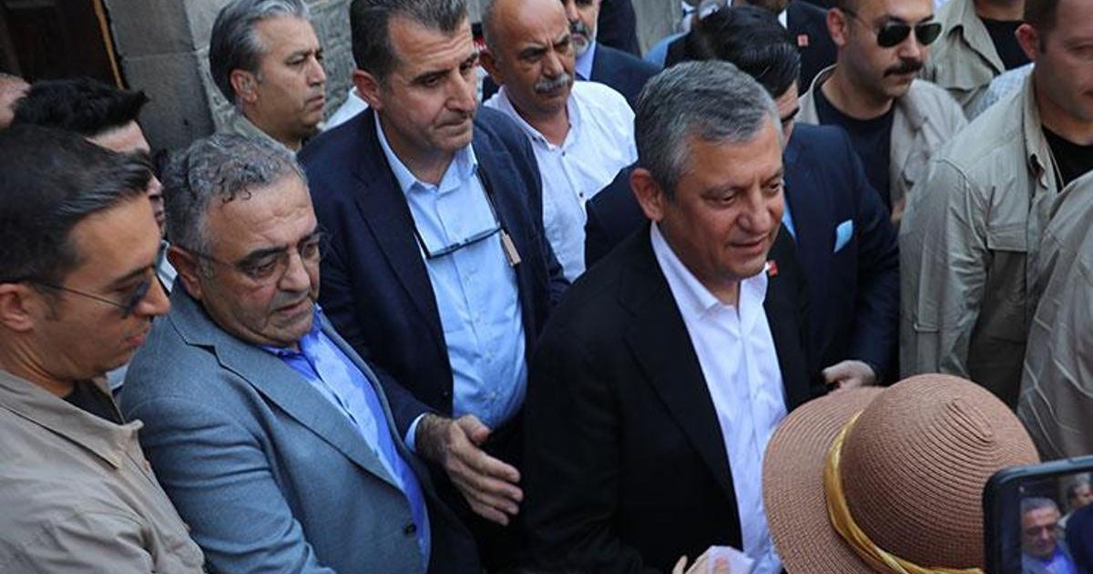 Özgür Özel'den Kayyım Açıklaması