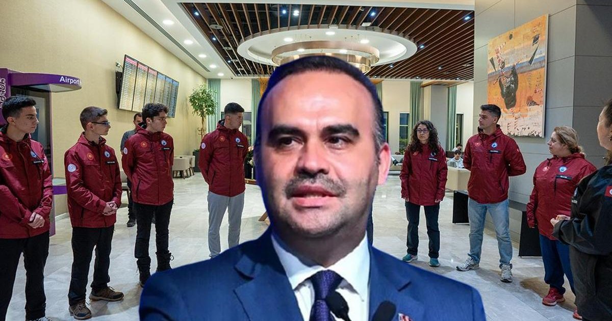 Bakan Kacır: Türk bilim insanları Arktik'te altıncı kez