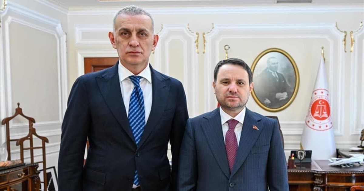 TFF Başkanı Hacıosmanoğlu, Adalet Bakanı Gürlek ile görüştü