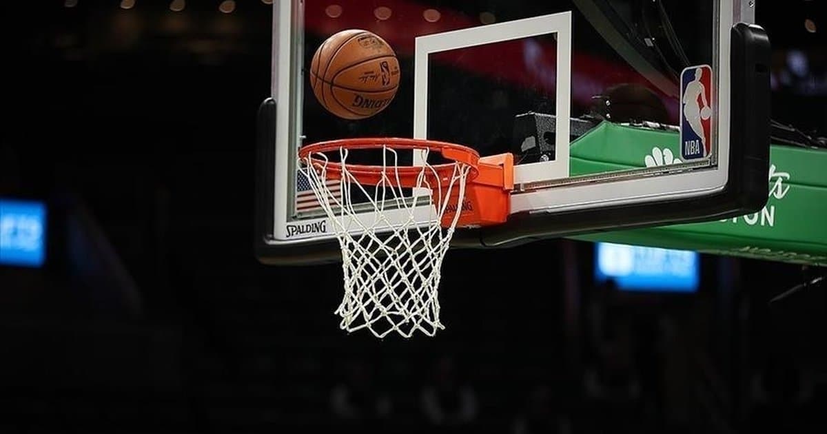 NBA'de Rockets, Magic'i deplasmanda 19 sayı geriden gelerek yendi