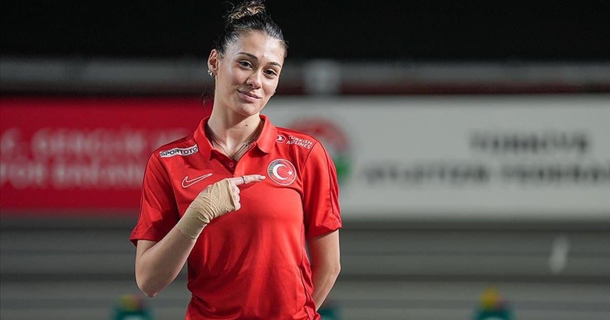 Aysel Önder Avrupa Rekoru Kırarak Dünya Şampiyonu Oldu