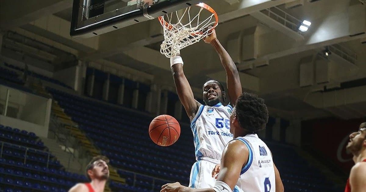 Türk Telekom'un çeyrek final maçı Sırbistan'da