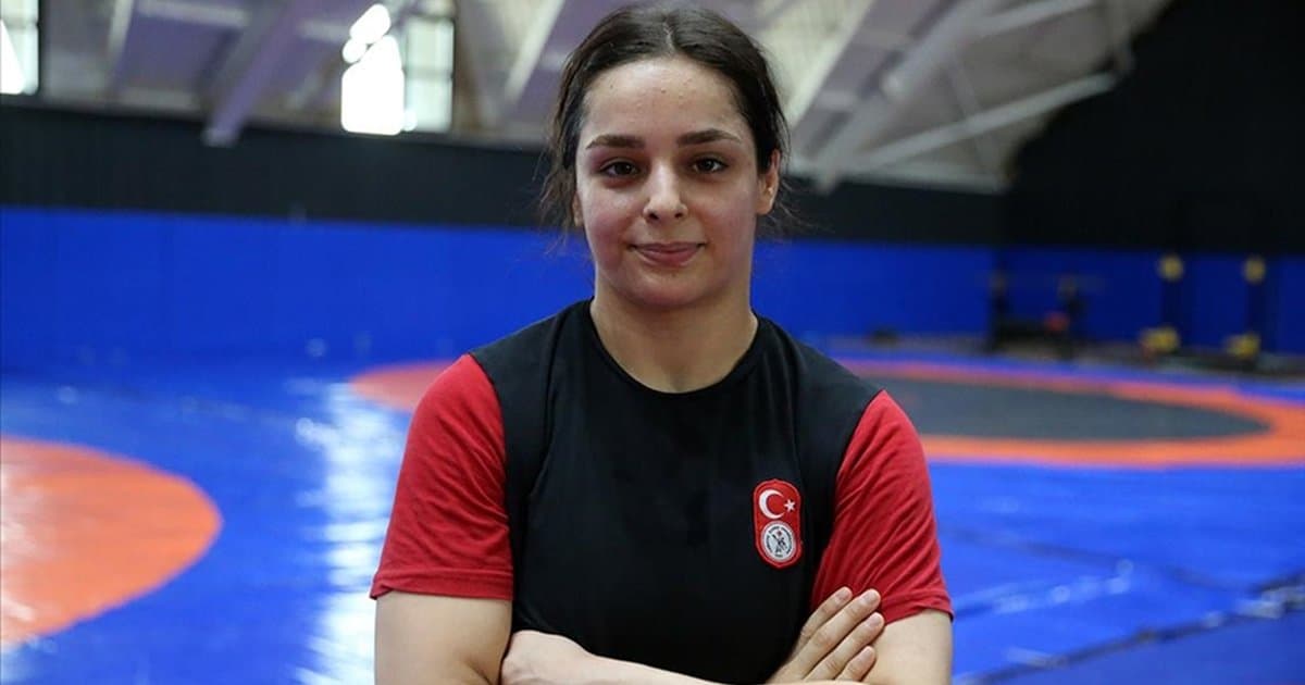 Milli güreşçi Tuba Demir Avrupa 3'üncüsü oldu