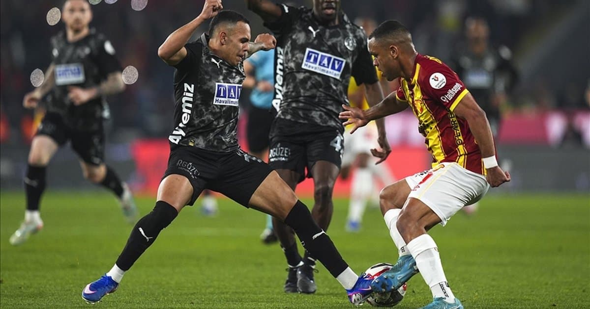 Göztepe ile Alanyaspor 2-2 berabere kaldı