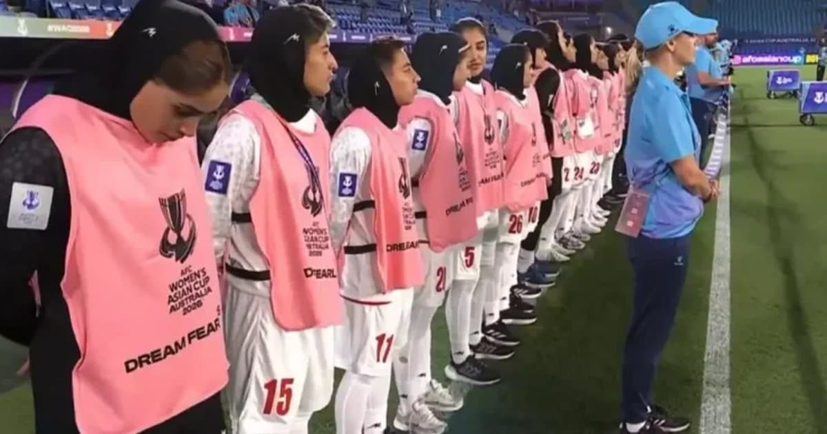 İran Kadın Futbol Takımı Türkiye'ye geldi