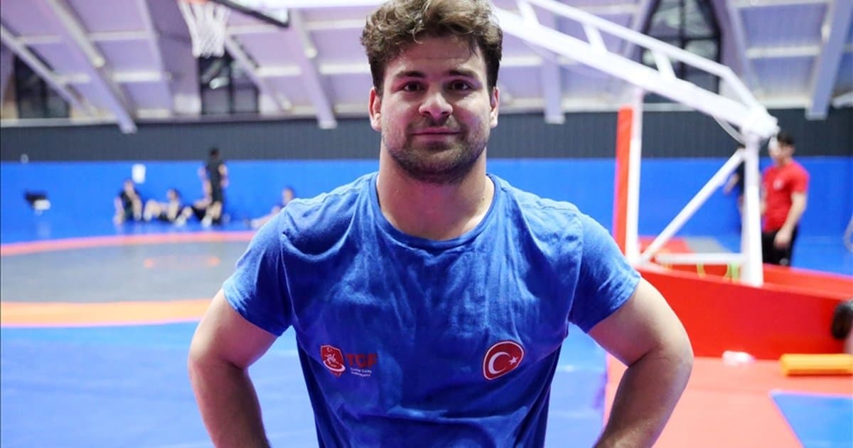 Milli Güreşçi Osman Göçen Avrupa Şampiyonluğu Hedefiyle Antrenmana Devam Ediyor