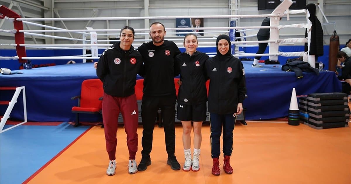 Kadın Boks Milli Takımı Azerbaycan'da Turnuvaya Katılıyor