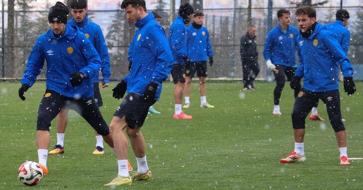 MKE Ankaragücü play-off hedefini garantilemek istiyor