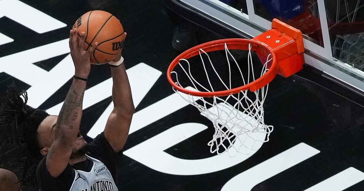 Spurs, NBA Finaline Yükseldi