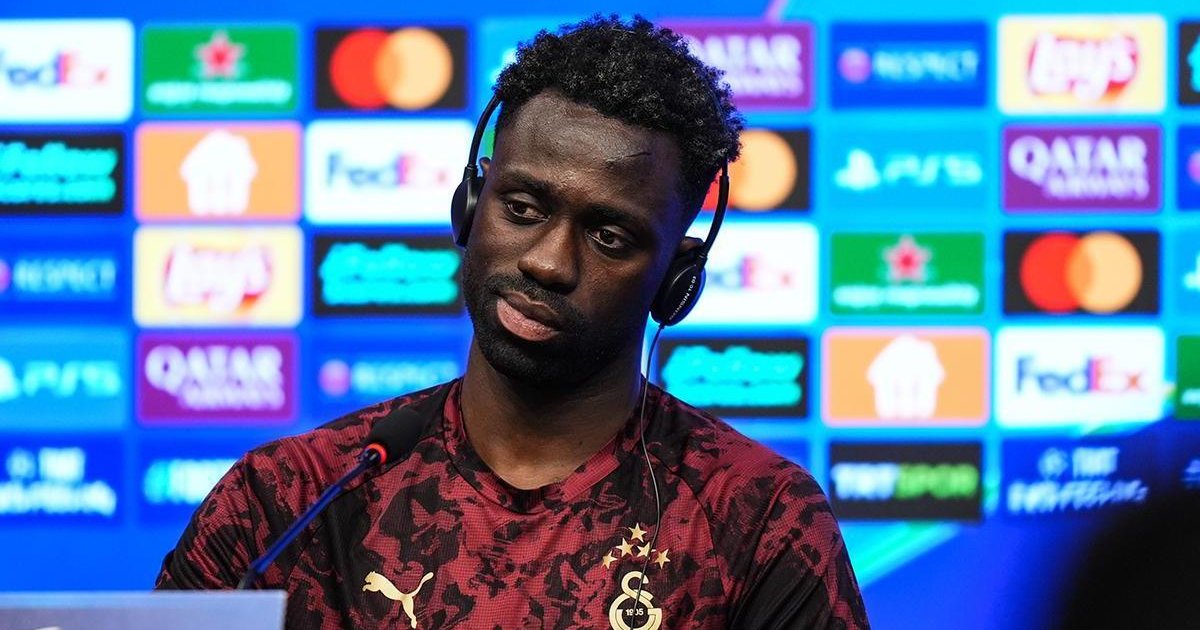 Galatasaray'dan savunma hamlesi