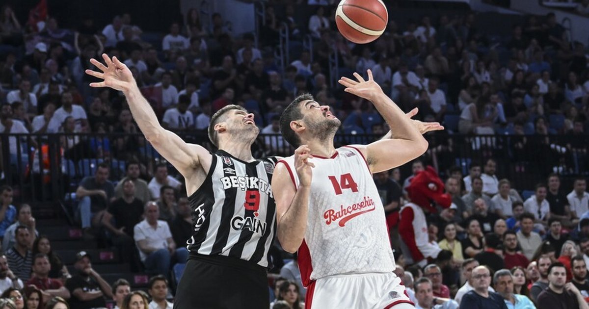 Bahçeşehir Koleji, Beşiktaş'ı yenerek seride öne geçti
