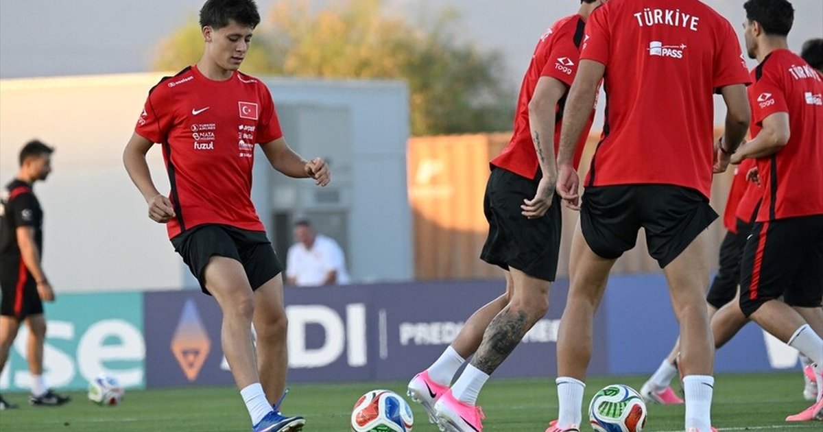 A Milli Futbol Takımı, Avustralya maçı hazırlıklarını sürdürdü