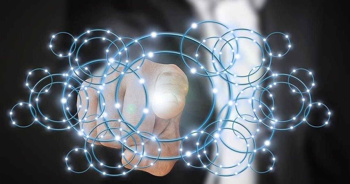 Yapay Zeka Teknolojileri Yazılım Şirketlerini Nasıl Etkiliyor?