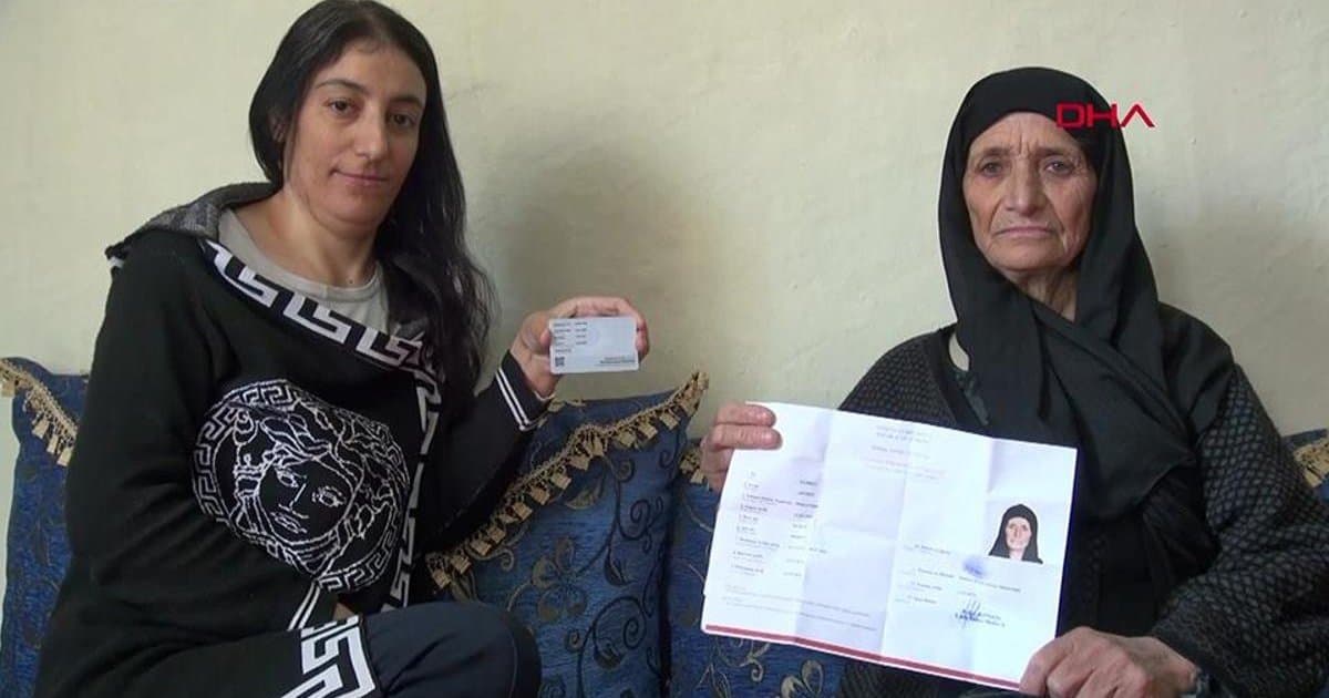 40 yıl önce İran'dan göç eden aile vatansız yaşıyor