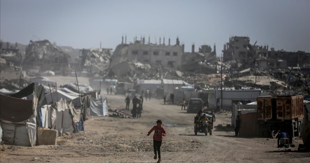 İsrail'in Gazze Şeridi'ne Saldırısı: 2 Ölü, 4 Yaralı