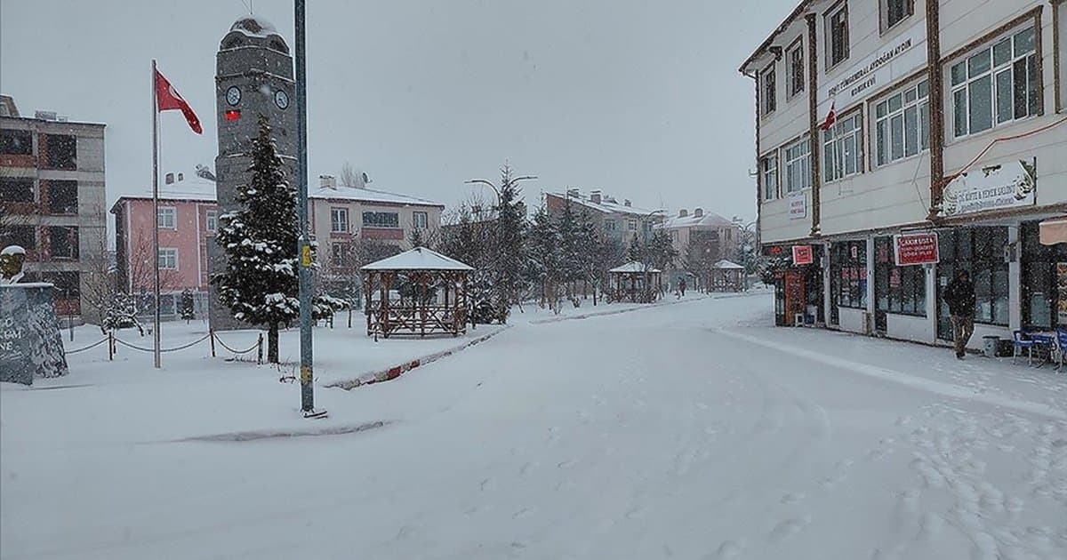 Tokat'ta hava koşulları nedeniyle eğitime ara verildi