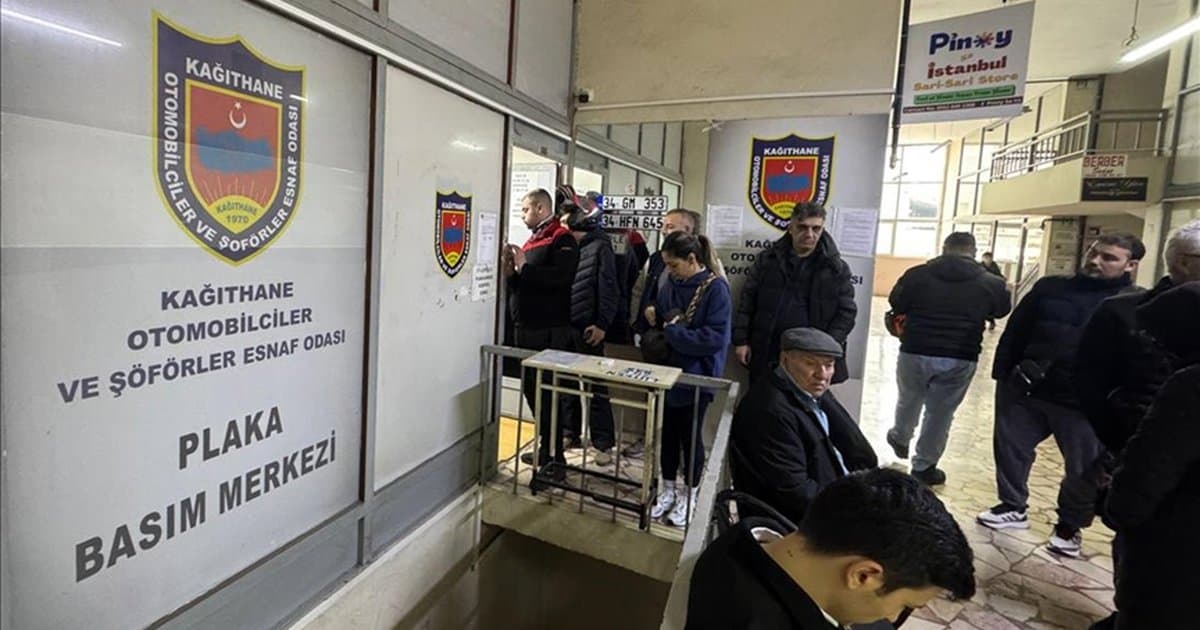 İstanbul'da plaka basım merkezlerinde yoğunluk