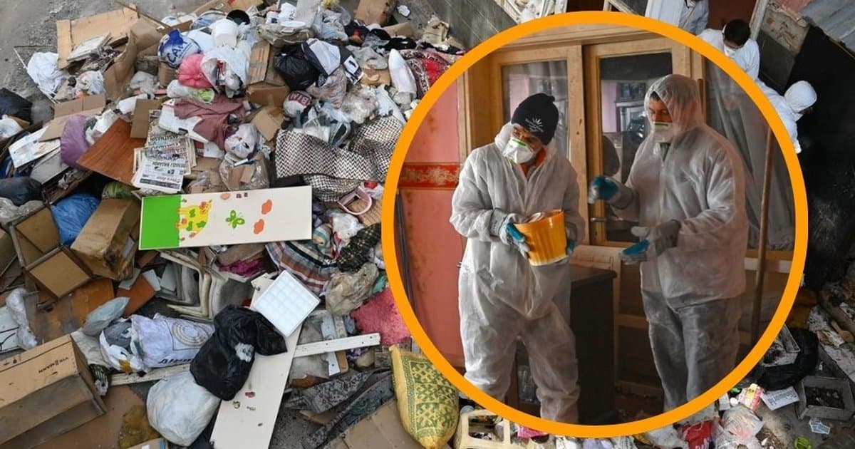 İzmir'de çöp evden 12 kamyon atık çıkarıldı