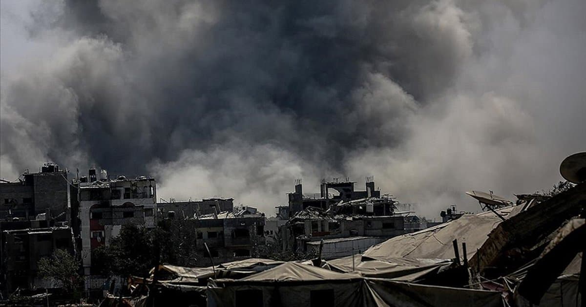 İsrail Gazze'de çadırları vurdu: 3 ölü, 10 yaralı