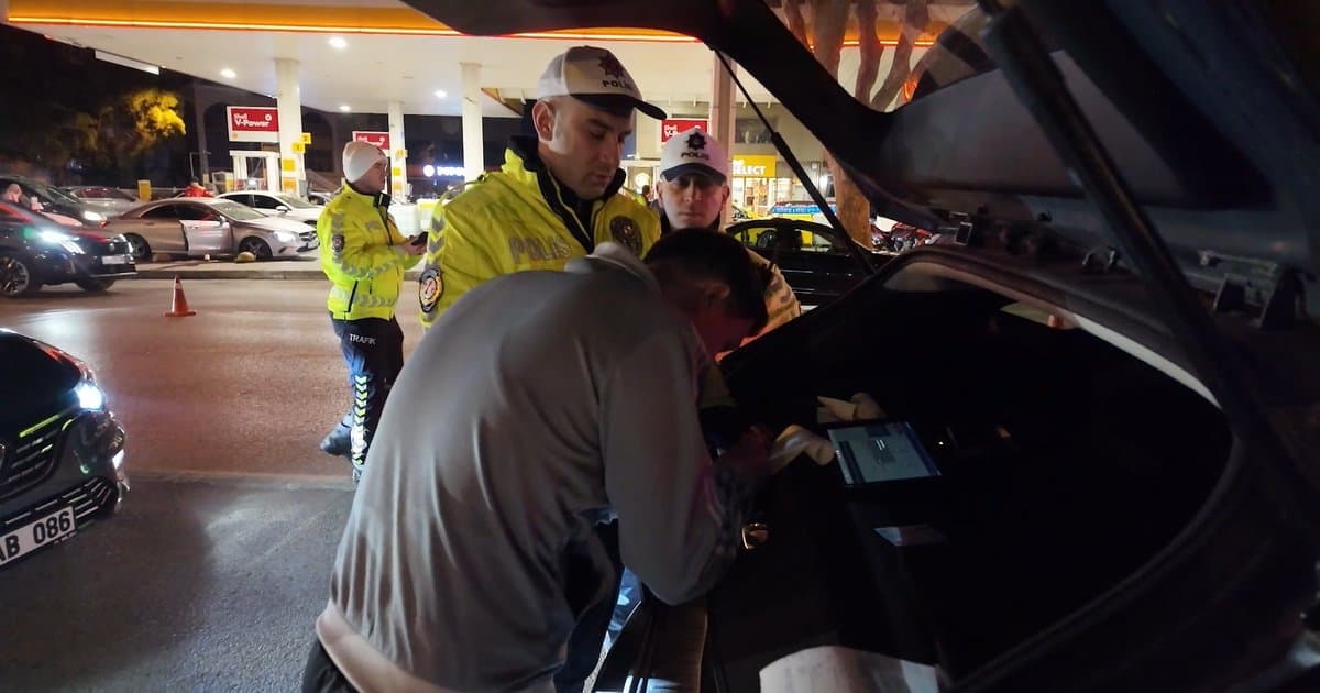 Kadıköy'de Trafik Denetimi: 1.2 Milyon TL Ceza