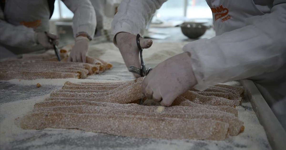 Safranbolu lokumu üreticileri bayramda mesai yapıyor